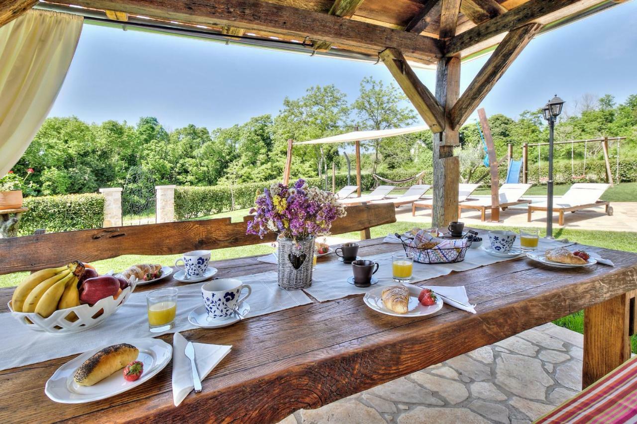 Villa Dora Umag Exterior foto